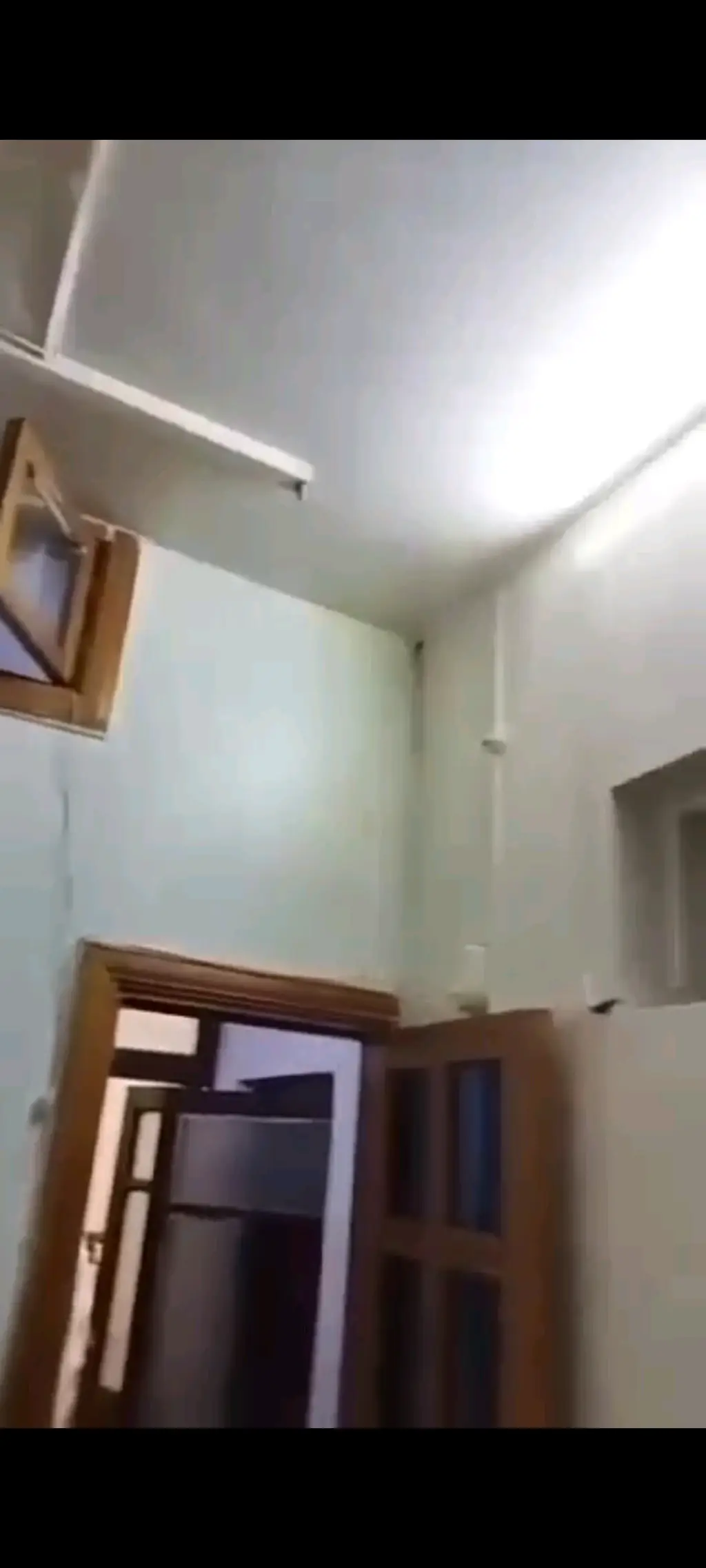 بيت أرضي ٩٠م² ٣ غرف وصالون طابو أخضر