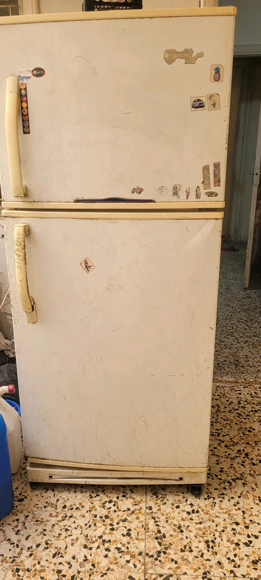 براد مستعمل نصف عمرو