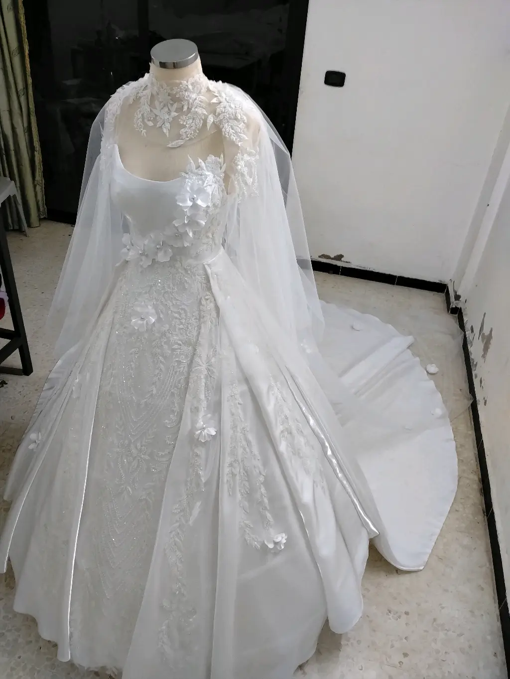 فستان زفاف