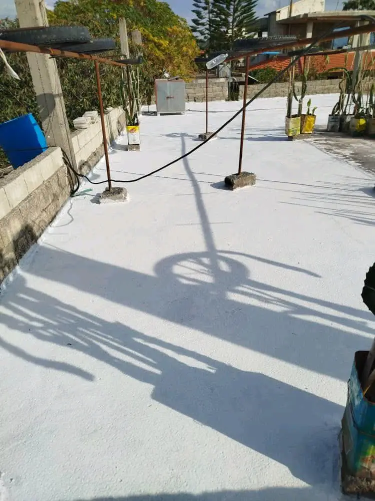 عزل مائي