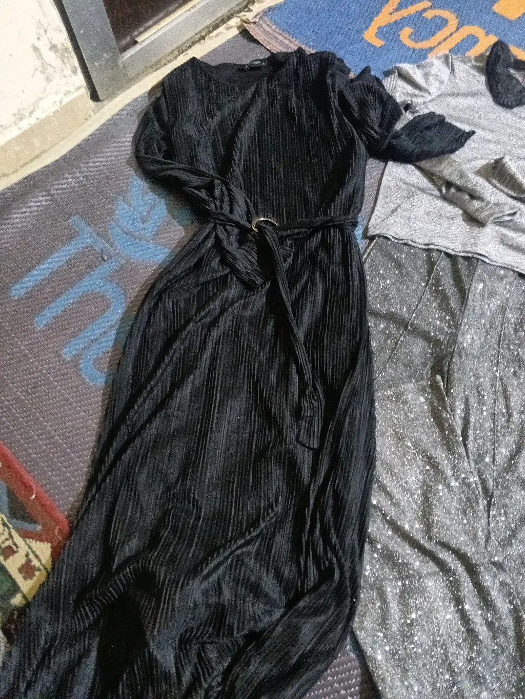 عندي لبس مستعمل للمهتم