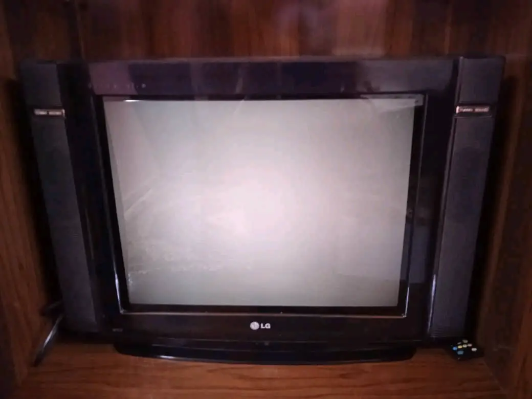 بيع تلفاز مستعمل نوع LG